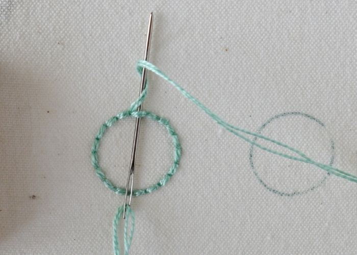 Spiral Trellis Stitch embroidery Step3 image
